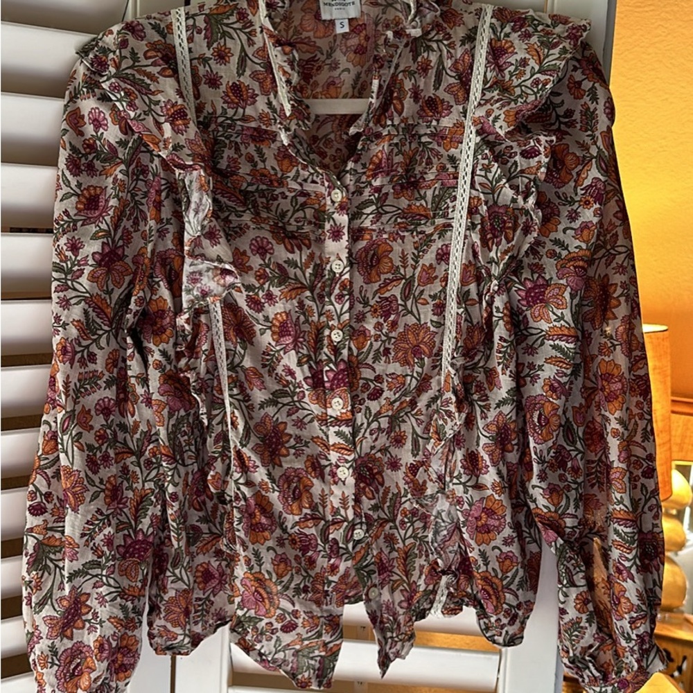Jolie Jolie Floral Button-Up Blouse